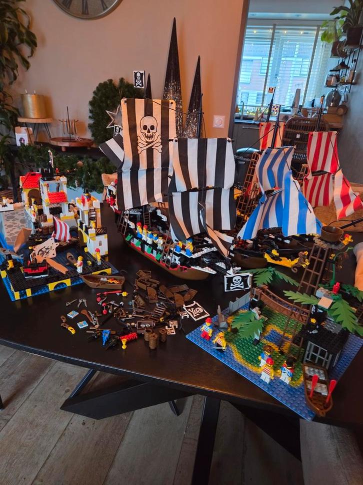 Mega Lego Partij Jaren 80 Piraten, Space en brandweer, Kinderen en Baby's, Speelgoed | Duplo en Lego, Gebruikt, Ophalen