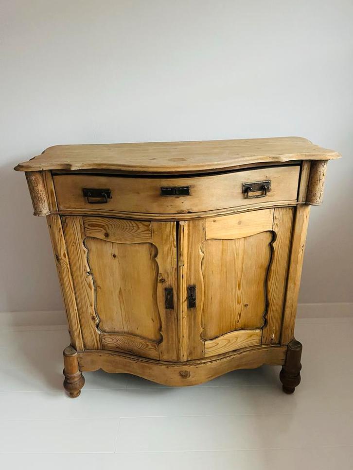 Antiek Kastje met Lade en Deuren - Uniek Design, Antiek en Kunst, Antiek | Meubels | Kasten, Ophalen