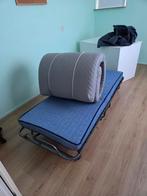 Logeerbed met matras - Gratis op te halen in Lelystad, Ophalen, Gebruikt, 90 cm, Eenpersoons