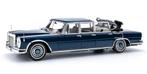 CMC
Mercedes-Benz 600 Pullman Landaulet (W100)
M-205
1:18 Ni, Ophalen of Verzenden, Nieuw, Auto