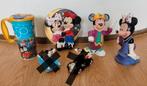 Mickey en Minnie Mouse, vier leuke items, Ophalen of Verzenden, Mickey Mouse, Gebruikt, Beeldje of Figuurtje