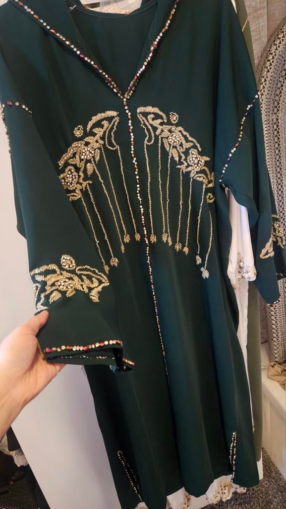 Groene jelleba met Borduurwerk one size maat, Kleding | Dames, Maat 38/40 (M), Ophalen of Verzenden, Zo goed als nieuw, Knielengte