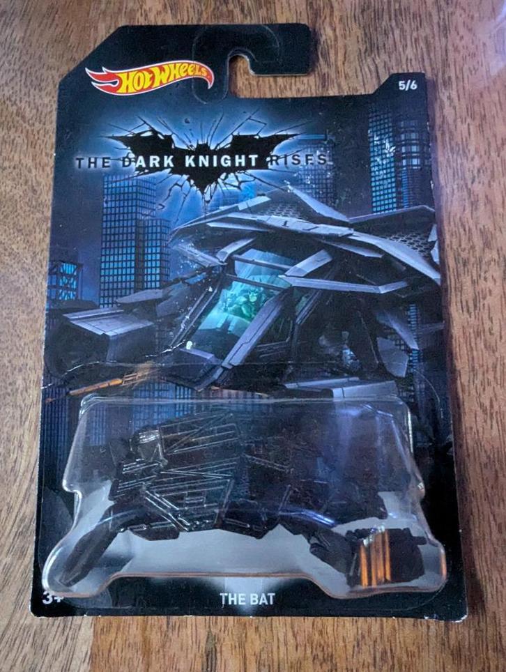 43 - Batman - The Bat - Hot Wheels Long Card - Nieuw, Hobby en Vrije tijd, Modelauto's | Overige schalen, Nieuw, Auto, Ophalen