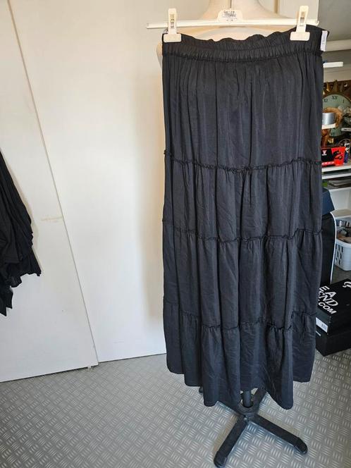 DHIO strokenrok nieuw**mt2      Z42, Kleding | Dames, Rokken, Nieuw, Zwart, Onder de knie, Verzenden