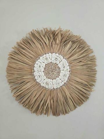Raffia Bunga schelp wanddecoratie 2 uit Bali  beschikbaar voor biedingen
