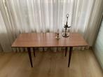 Vintage salon tafel, Huis en Inrichting, Tafels | Sidetables, Ophalen, Gebruikt, 100 tot 150 cm, Teakhout