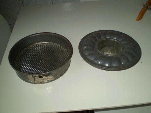 Oude springvorm / taartvorm / bakvorm., Hobby en Vrije tijd, Taarten en Cupcakes maken, Gebruikt, Bakvorm, Taarten, Ophalen of Verzenden