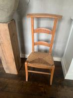 Oud houten bidstoeltje met rieten zitting, Ophalen