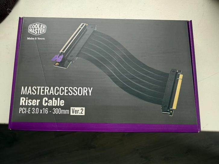 Cooler Master PCIe 3.0 x16 Riser Cable Ver.2 (300mm / 30cm), Computers en Software, Videokaarten, Nieuw, PCI-Express 3.0, GDDR6