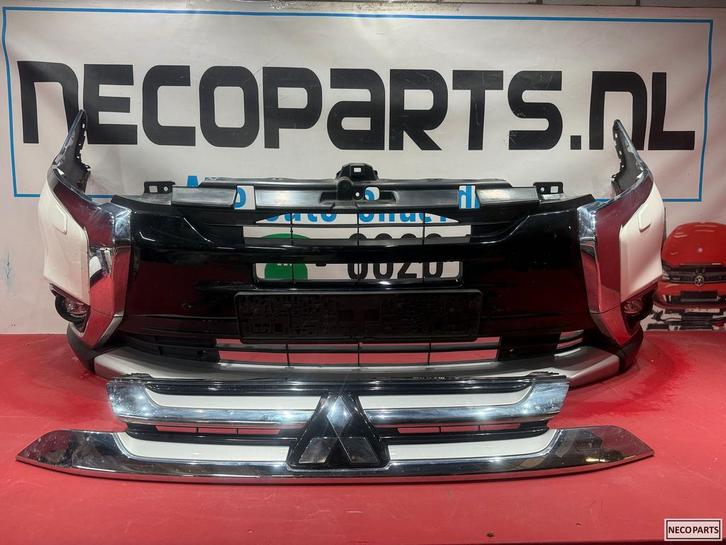 VOORBUMPER MITSUBISHI OUTLANDER BUMPER COMPLEET ORIGINEEL, Auto-onderdelen, Carrosserie en Plaatwerk, Achterklep, Mitsubishi, Achter