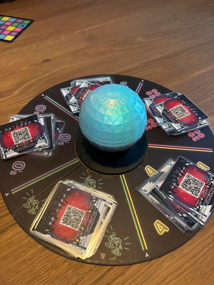 Hitster kids, Hobby en Vrije tijd, Gezelschapsspellen | Bordspellen, Zo goed als nieuw, Ophalen of Verzenden