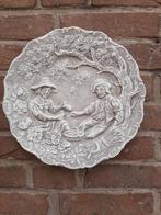 Man en vrouw wanddecoratie betonnen beeld tuinbeeld beton, Ophalen of Verzenden