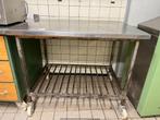 Werkbank met RVS blad (en beuken houten blad er onder), Doe-het-zelf en Verbouw, Werkbanken, Ophalen, Gebruikt, 120 tot 170 cm