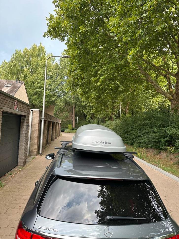 Originele Mercedes Dakkoffer 400L met dakdragers, Auto diversen, Dakkoffers, Gebruikt, Ophalen
