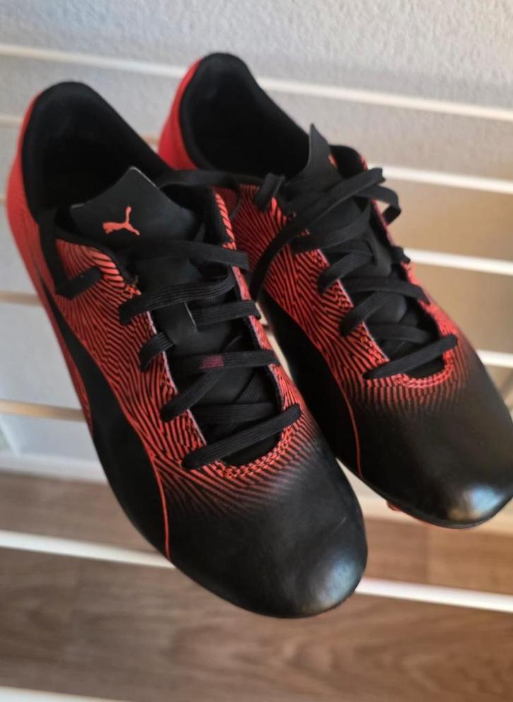 Puma Spirit voetbalschoenen FG / kicksen  maat 38, Kleding | Heren, Schoenen, Zo goed als nieuw, Sportschoenen, Zwart, Ophalen of Verzenden