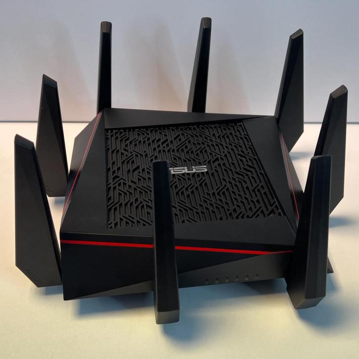 ASUS RT-AC5300 Triband Gaming Router | Nette staat, Computers en Software, Netwerk switches, Zo goed als nieuw