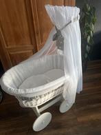 Mooie witte wieg met hemel, Ophalen of Verzenden, Zo goed als nieuw, Wieg