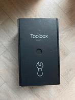 Van Moof toolbox en oplader, Fietsen en Brommers, Fietsaccessoires | Fietsgereedschap, Ophalen of Verzenden, Zo goed als nieuw