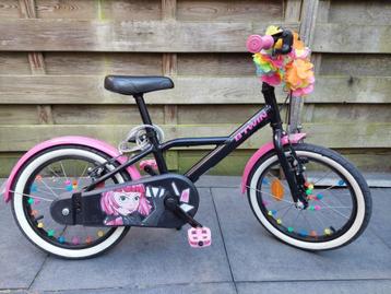 Mooie B’TWIN 16 inch kinderfiets – zo goed als nieuw beschikbaar voor biedingen