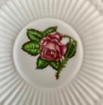 Wedgwood bonbonschaaltje / theezakhouder. Moss Rose, Wedgwood, Engeland, Ophalen of Verzenden, X