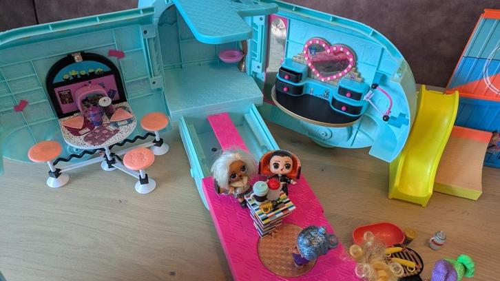 LOL Surprise speelsets – compleet en kleurrijk plezier!, Kinderen en Baby's, Speelgoed | Poppen, Gebruikt, Overige typen, Ophalen