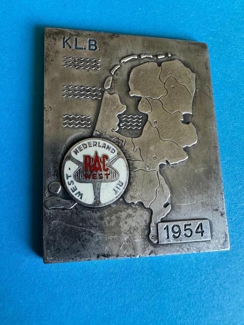 Grille badge RAC West - Nederland rit 1954 KL.B. embleem., Verzamelen, Merken en Reclamevoorwerpen, Gebruikt, Overige typen, Ophalen of Verzenden
