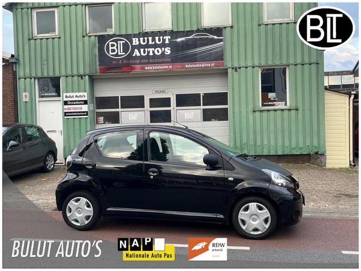 Toyota Aygo 1.0-12V Now AIRCO* NETTE AUTO* N.A.P.*, Auto's, Toyota, Bedrijf, Te koop, Aygo, ABS, Airbags, Airconditioning, Centrale vergrendeling