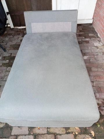 Gratis kivik chaise longue grijs - afbeelding 1