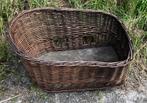 Rotan fiets mand voor achterop met bevestiging voor hond, Fietsen en Brommers, Ophalen, Zo goed als nieuw, Fietsmand