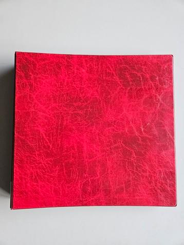 Mooi groot ansichtkaarten album 40 bladen beschikbaar voor biedingen