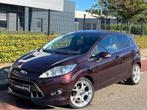 Ford Fiesta 1.6 Sport INDIVIDUAL Leder Climate-control ST-sp, Auto's, Ford, 1596 cc, Gebruikt, Stoelverwarming, Overige kleuren