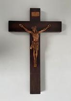 Houten kruisbeeld - 40 x 25 cm, Ophalen of Verzenden