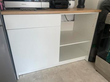Witte IKEA KNOXHULT onderkast met lade en 1 deur – 120 cm - afbeelding 1