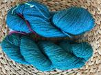 Handgesponnen en geverfd  Texelaar/romney, Ophalen of Verzenden, Nieuw, Breien of Haken, Wol of Garen