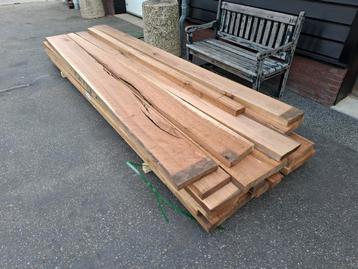 wandplanken van eiken, traptreden, vensterbank, wastafelblad beschikbaar voor biedingen