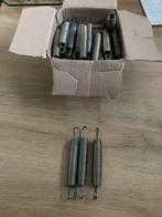 16,5 cm prima trampoline veren. 48 stuks., Ophalen of Verzenden, Gebruikt