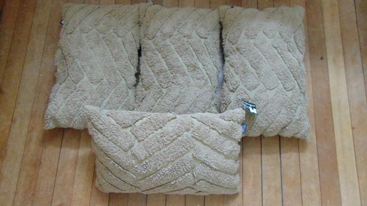 Mood beige nieuwe kussens 4x, Huis en Inrichting, Woonaccessoires | Kussens, Nieuw, Beige, Rechthoekig, Ophalen of Verzenden