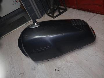 Suzuki GSX 750 E Benzinetank beschikbaar voor biedingen