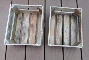 Houten kistjes decoratief beschikbaar voor biedingen