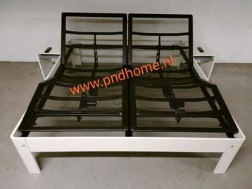 Auping Auronde bed met Smart Base M2 spiraalbodems beschikbaar voor biedingen