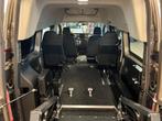 Ford Transit Custom L1H2 Rolstoelbus Automaat, Auto's, Bestelauto's, Automaat, 12 maanden, 4 stoelen, Bedrijf