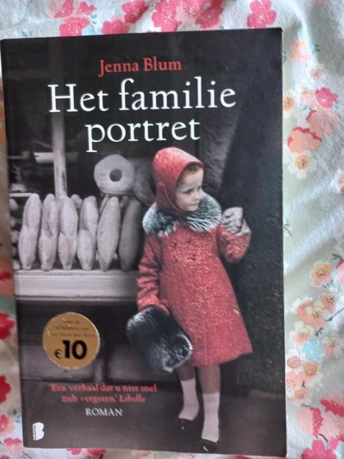 Het familieportret, door Jenna Blum., Boeken, Romans, Gelezen, Ophalen of Verzenden