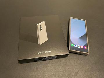 Samsung Galaxy Z Fold6 512GB Silver Shadow beschikbaar voor biedingen
