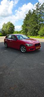 **Te Koop**BMW 1-Serie 118i Business 125KW 5DR 2012 Rood, 1-Serie, Achterwielaandrijving, Beige, 4 cilinders