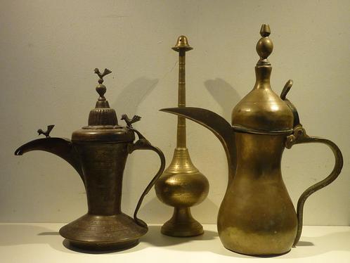 Dallah Arabische koffiepotten, Bedoeïenen, sprenkelaar, Antiek en Kunst, Antiek | Koper en Brons, Koper, Ophalen of Verzenden