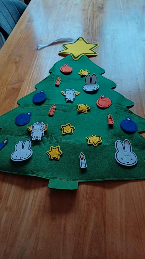 Vilt Kerstboom - Decoratie, Kinderen en Baby's, Kinderkamer | Inrichting en Decoratie, Zo goed als nieuw, Wanddecoratie, Ophalen