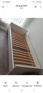 Bedframe, Huis en Inrichting, Slaapkamer | Bedden, Ophalen, 90 cm, Eenpersoons, Wit