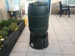 Groene regenton met onderstel, Tuin en Terras, Regentonnen, 150 liter of meer, Ophalen, Zo goed als nieuw