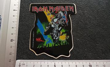 Iron Maiden zeer zeldzame 1990 infinite dreams sticker  beschikbaar voor biedingen