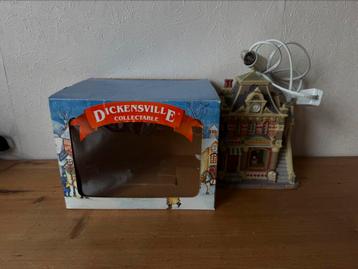 Dickensville kersthuisje met verlichting beschikbaar voor biedingen